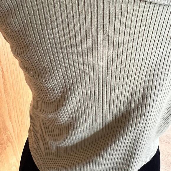 Dazy women's size S ribbed green crop tank top - Picture 6 of 7